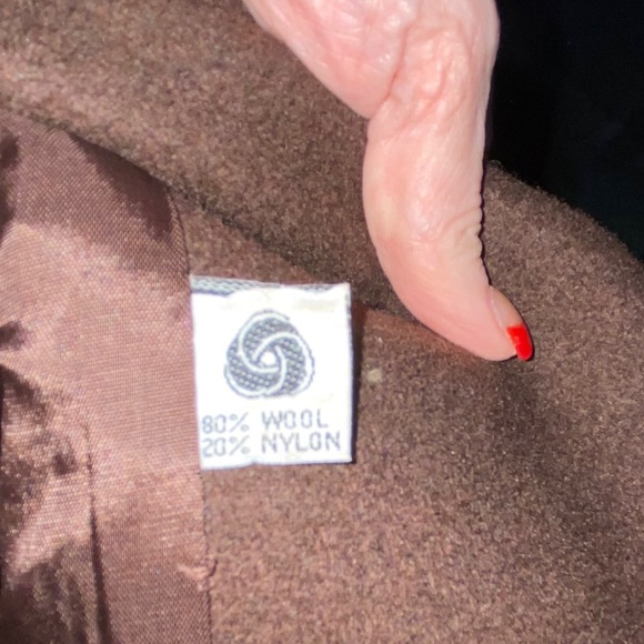 Beautiful brown w/animal print fur trim coat 12/14 - Picture 8 of 15